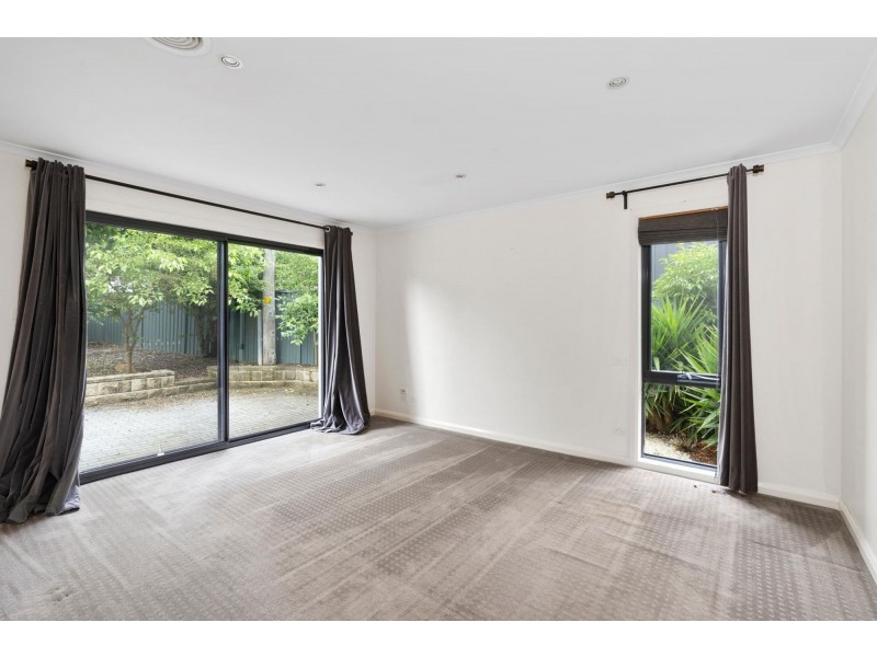 22 Mindarie Street, Narrabundah ACT 2604