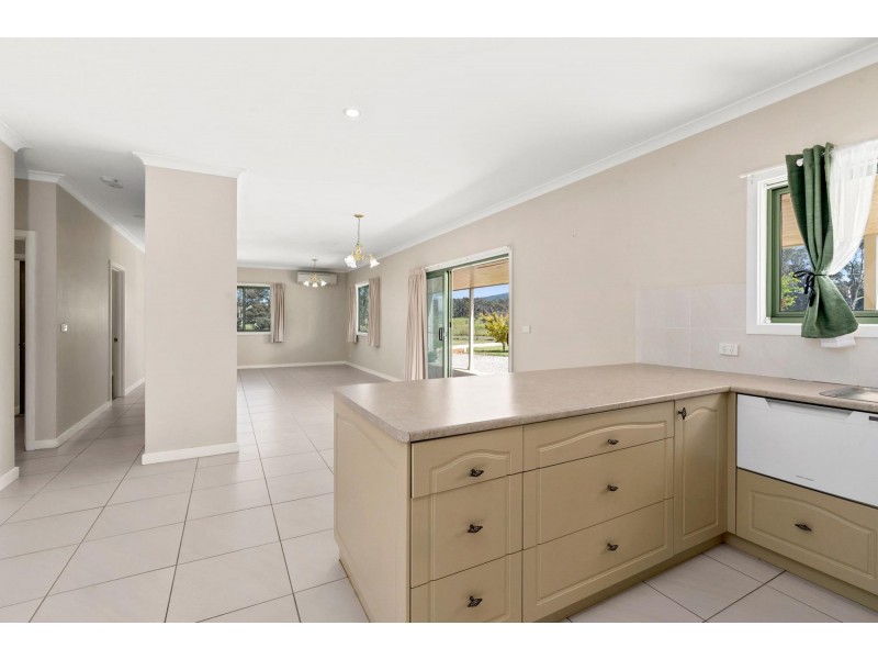 14 Avonley Road, Majura ACT 2609