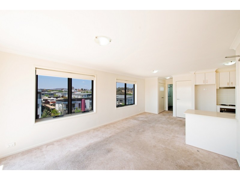 52/75 Elizabeth Jolley Crescent, Franklin ACT 2913