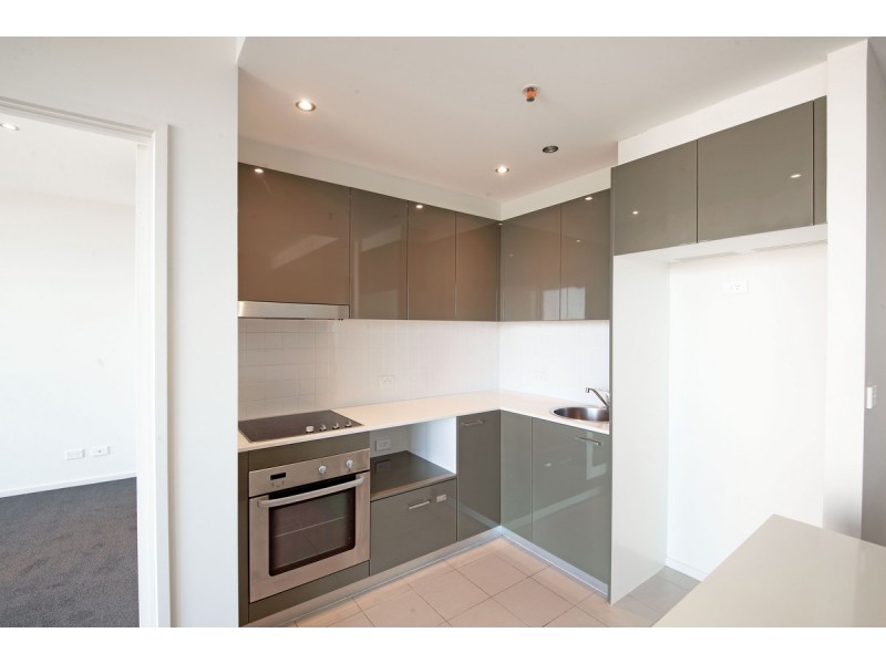 76/3 London Circuit, City ACT 2601