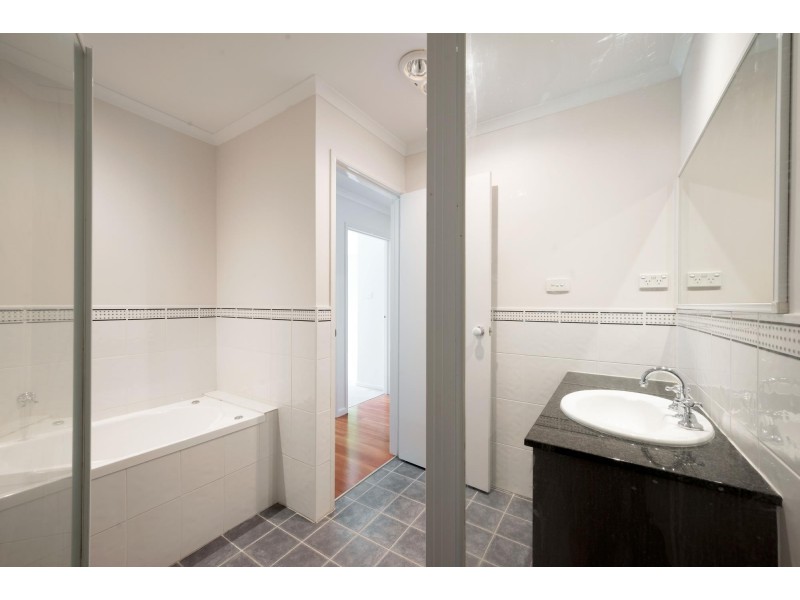 2/29 Tea Gardens, Gungahlin ACT 2912