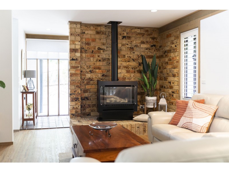 14 Meredith Circuit, Kambah ACT 2902