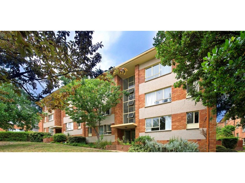 18/135 Blamey Crescent, Campbell ACT 2612