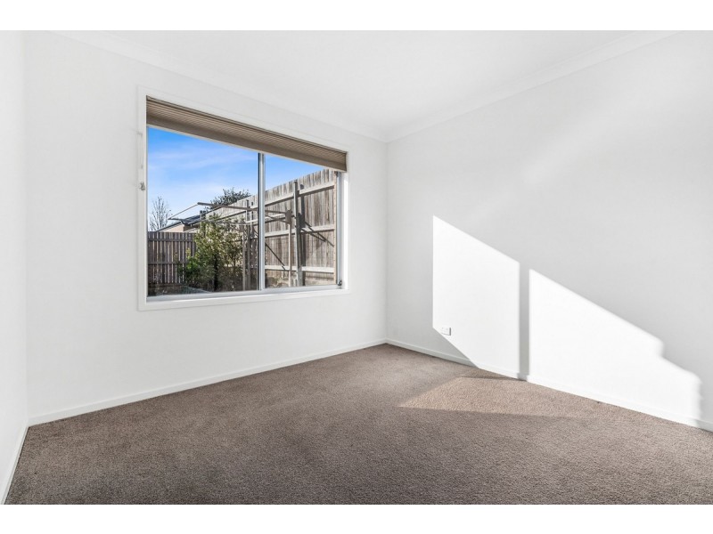 36 Refshauge Crescent, Macgregor ACT 2615