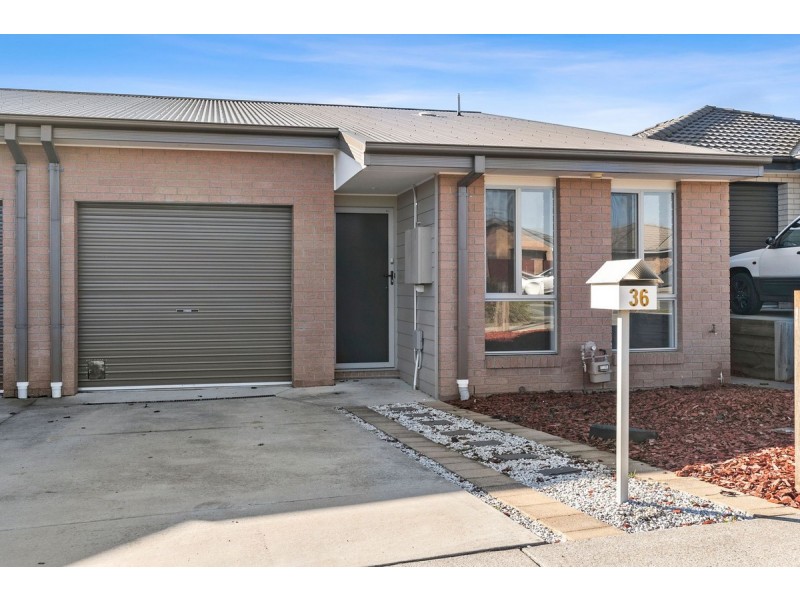 36 Refshauge Crescent, Macgregor ACT 2615