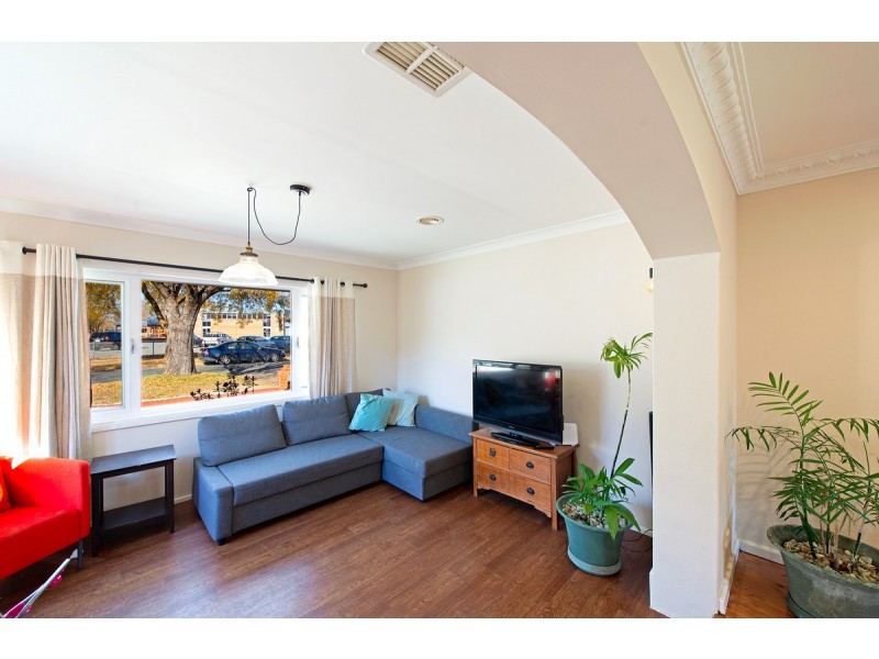 73 Boronia Drive, O’connor ACT 2602