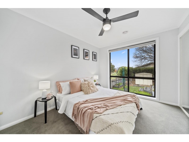 8 Geehi Place, Amaroo ACT 2914
