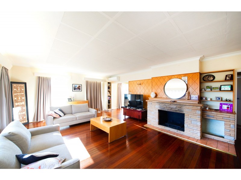 85 Jervois Street, Deakin ACT 2600