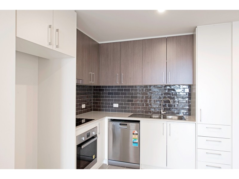 106/2 Hinder Street, Gungahlin ACT 2912