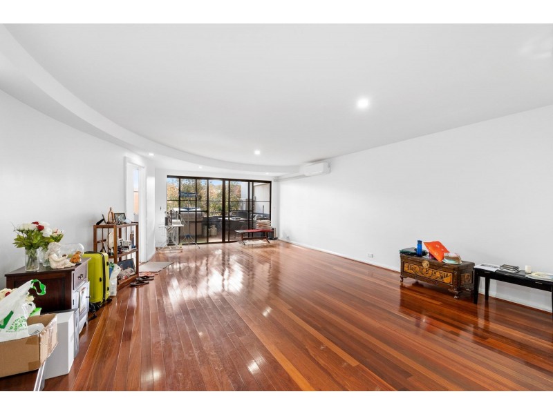 28/7 Eldridge Crescent, Garran ACT 2605