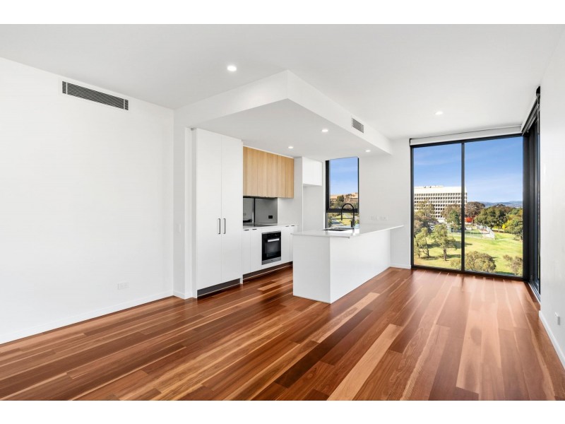121/81 Constitution Avenue, Campbell ACT 2612