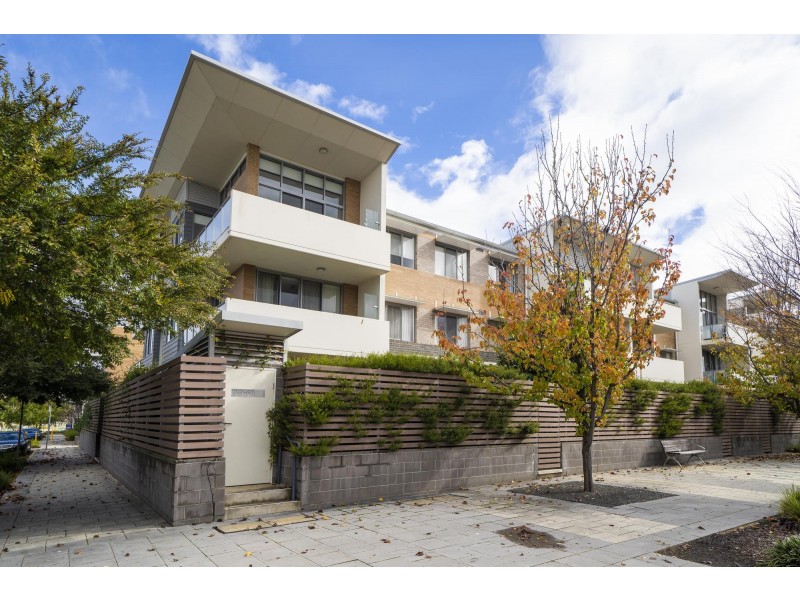 36/116 Easty Street, Phillip ACT 2606