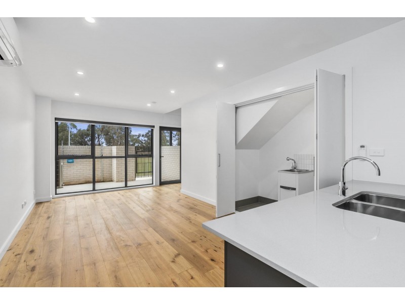 36/60 Kingsland Parade, Casey ACT 2913