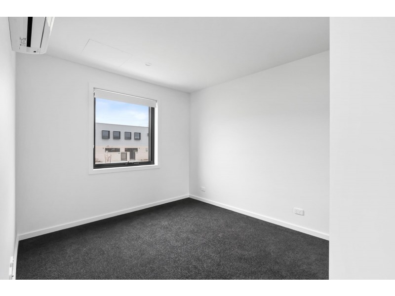 55/60 Kingsland Parade, Casey ACT 2913