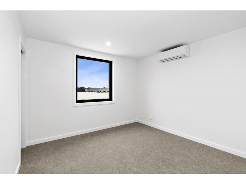 70/60 Kingsland Parade, Casey ACT 2913