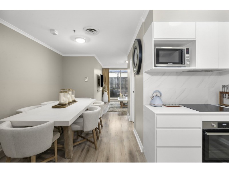 208/2 Akuna Street, City ACT 2601