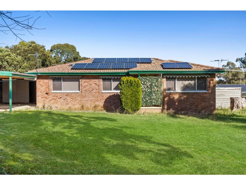 74 Longmore Crescent, Wanniassa ACT 2903