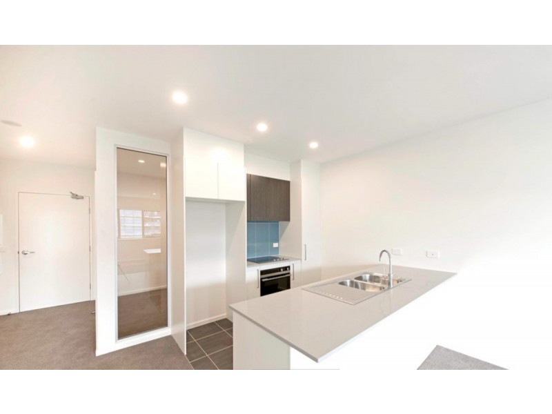125/230 Flemington Road, Harrison ACT 2914