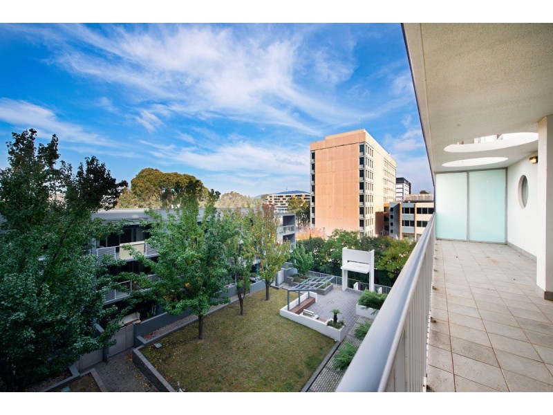 402/17 Dooring Street, Braddon ACT 2612