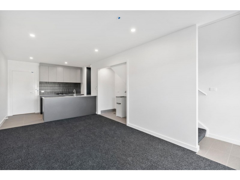 67/60 Kingsland Parade, Casey ACT 2913