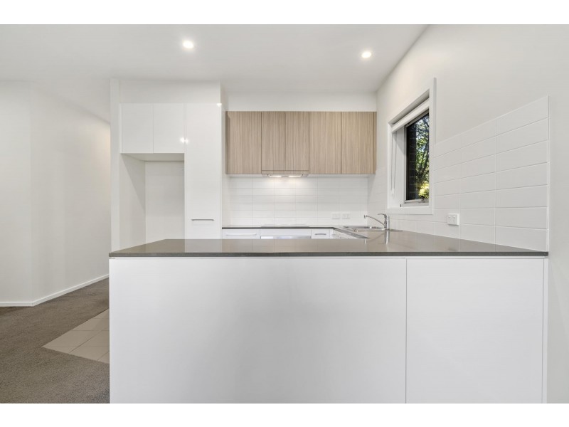 2/7 Lowanna Street, Braddon ACT 2612
