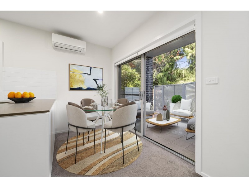 2/7 Lowanna Street, Braddon ACT 2612