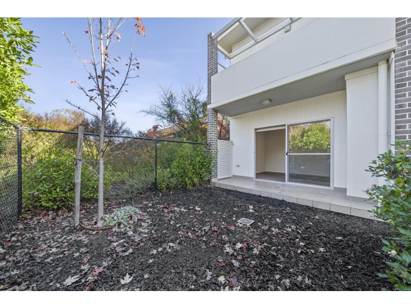 2/7 Lowanna Street, Braddon ACT 2612