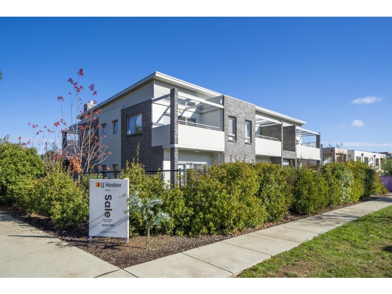 2/7 Lowanna Street, Braddon ACT 2612