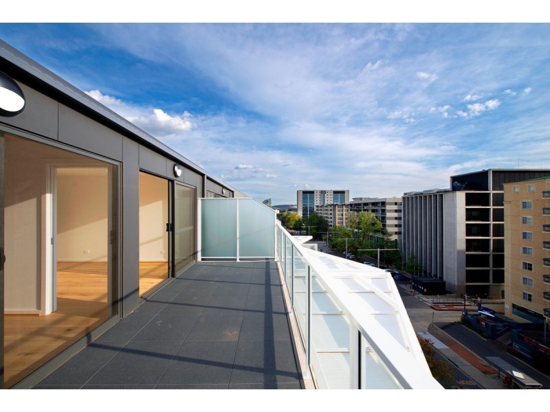 602/32 Mort Street, Braddon ACT 2612