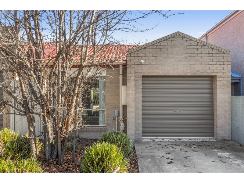 34 James Harrison Street, Dunlop ACT 2615