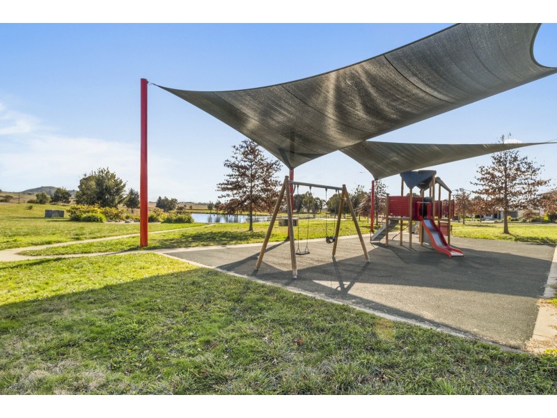 34 James Harrison Street, Dunlop ACT 2615