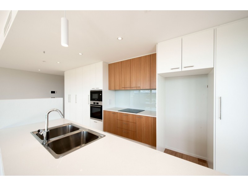 807/102 Swain Street, Gungahlin ACT 2912