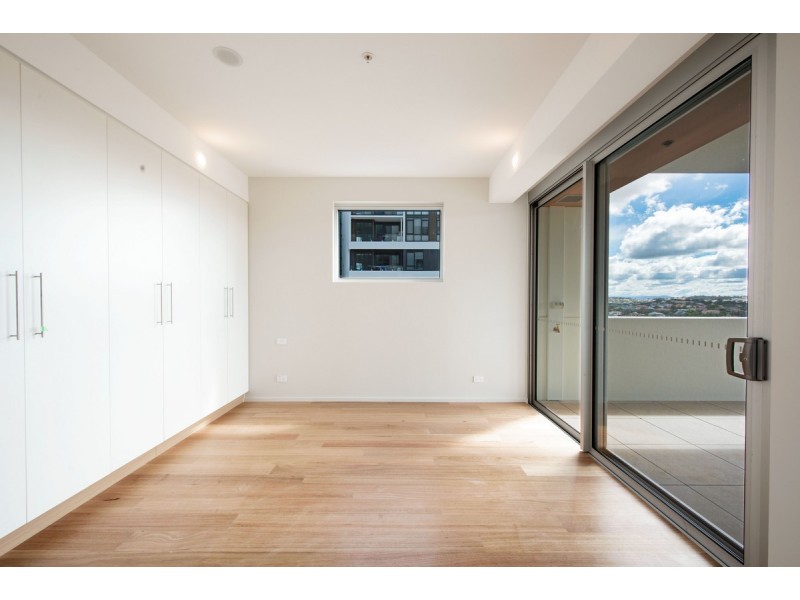 807/102 Swain Street, Gungahlin ACT 2912