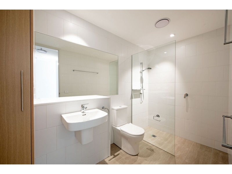 807/102 Swain Street, Gungahlin ACT 2912