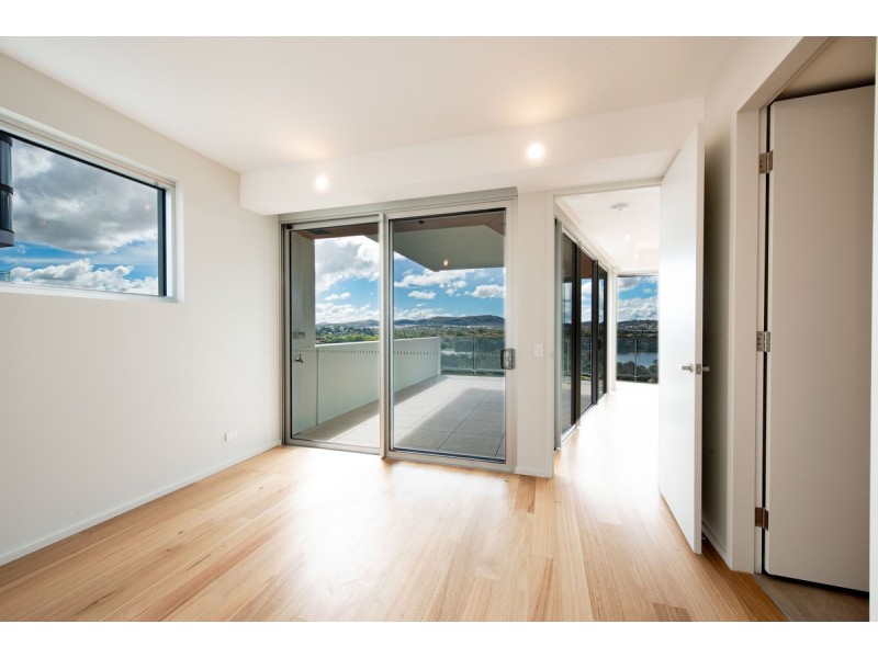 807/102 Swain Street, Gungahlin ACT 2912