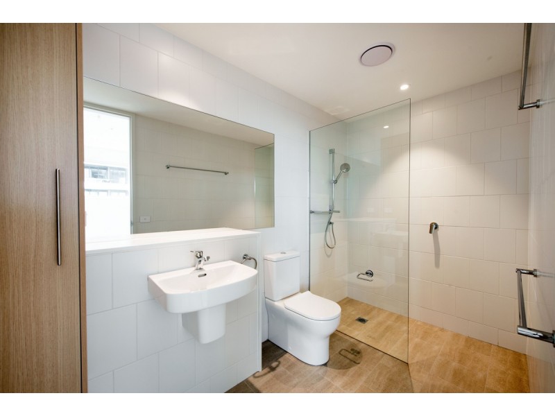 807/102 Swain Street, Gungahlin ACT 2912