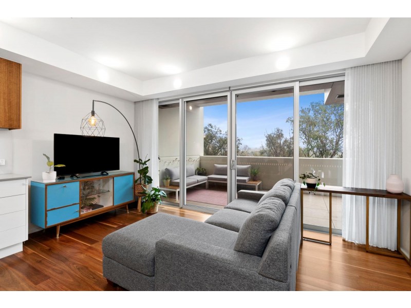 208/102 Swain Street, Gungahlin ACT 2912