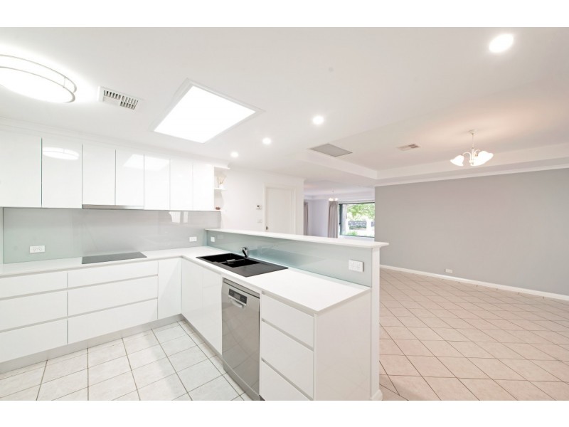 72/50 Ellenborough Street, Lyneham ACT 2602