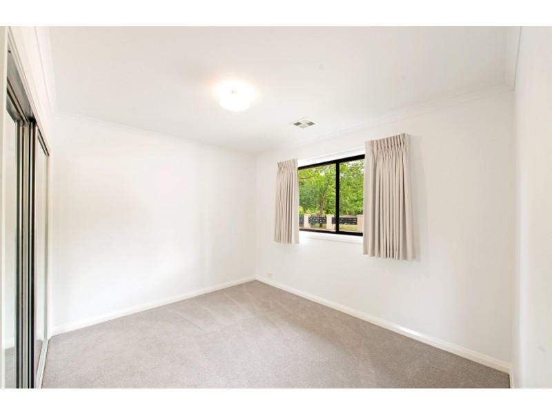 72/50 Ellenborough Street, Lyneham ACT 2602
