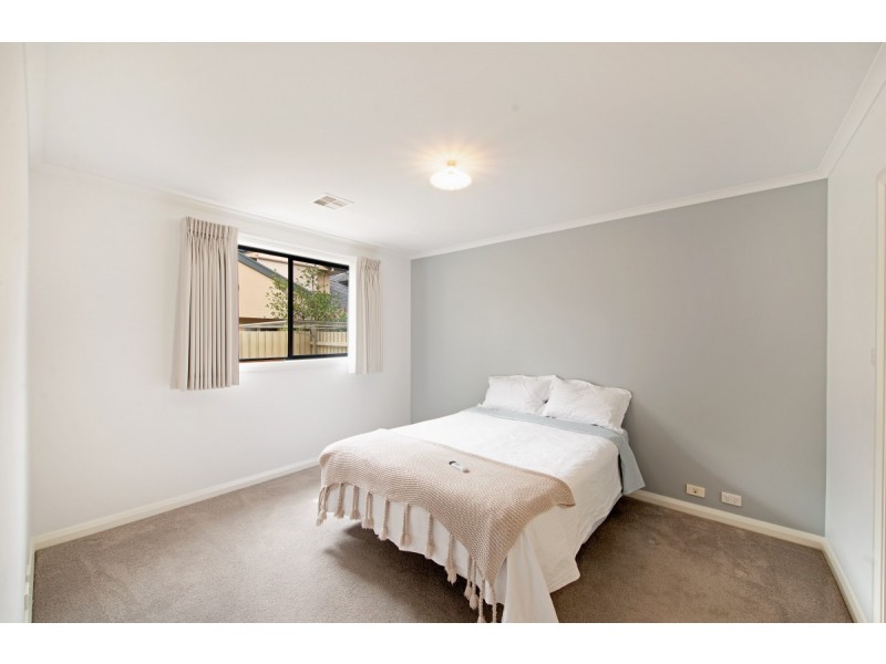 72/50 Ellenborough Street, Lyneham ACT 2602