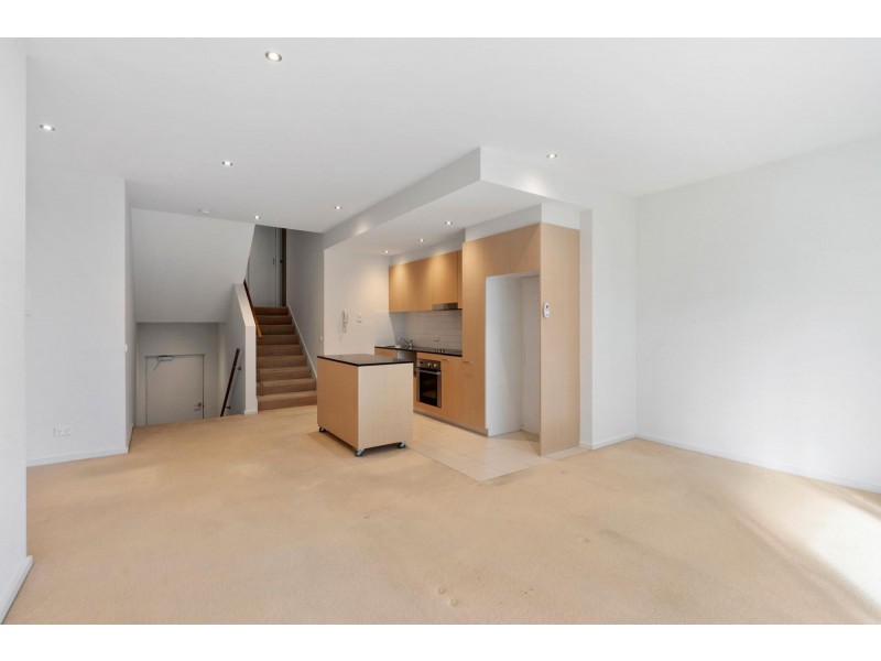 24/3 Gordon Street, City ACT 2601