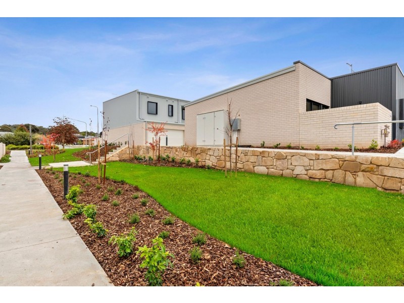 67/60 Kingsland Parade, Casey ACT 2913