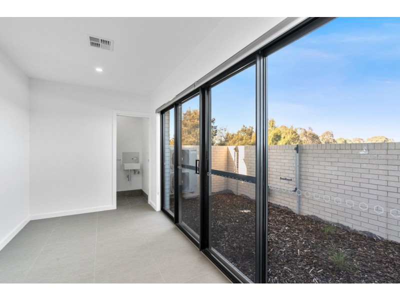 93/60 Kingsland Parade, Casey ACT 2913