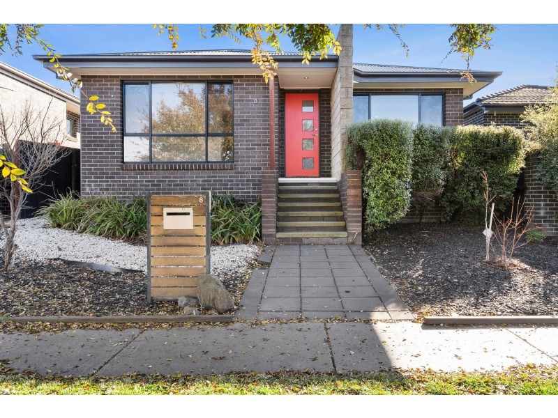 8 Donald Horne Circuit, Franklin ACT 2913