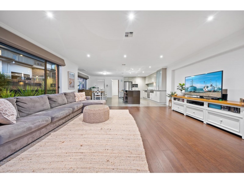 31 Neil Harris Crescent, Forde ACT 2914