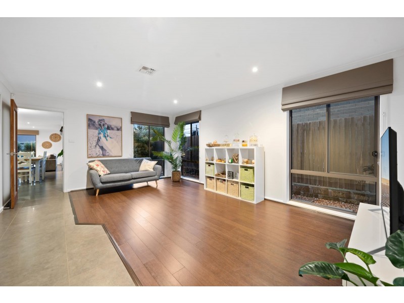 31 Neil Harris Crescent, Forde ACT 2914