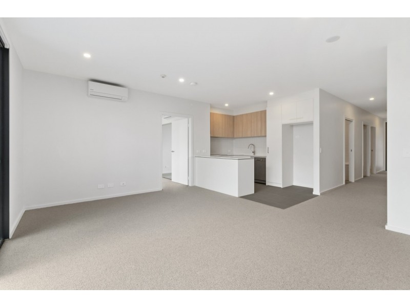 17/15 Cynthea Teague Crescent, Greenway ACT 2900