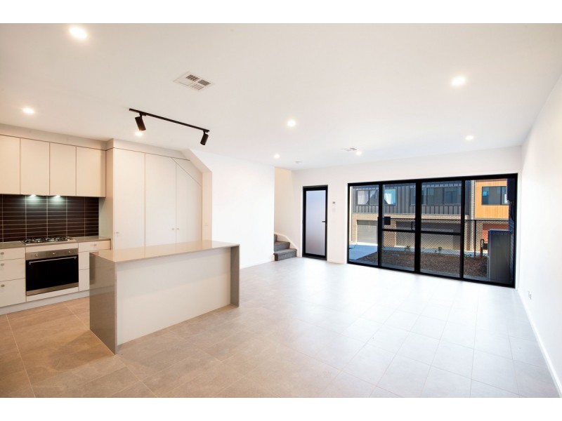 16 Carcoar Terrace, Watson ACT 2602