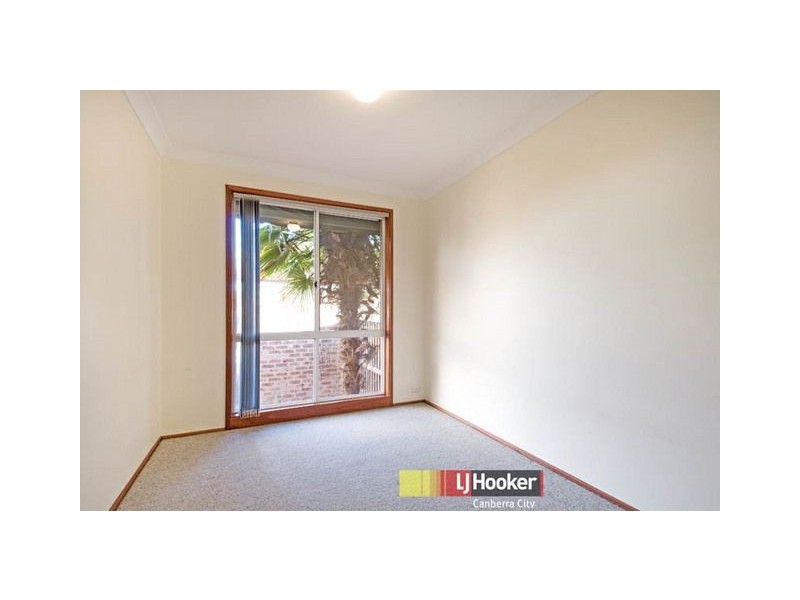 2/76 Wanganeen Avenue, Ngunnawal ACT 2913