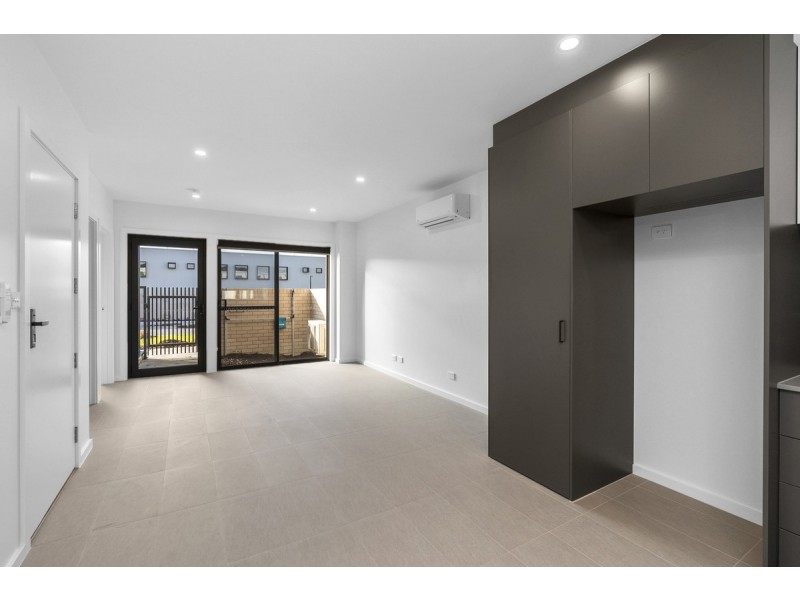 56/60 Kingsland Parade, Casey ACT 2913